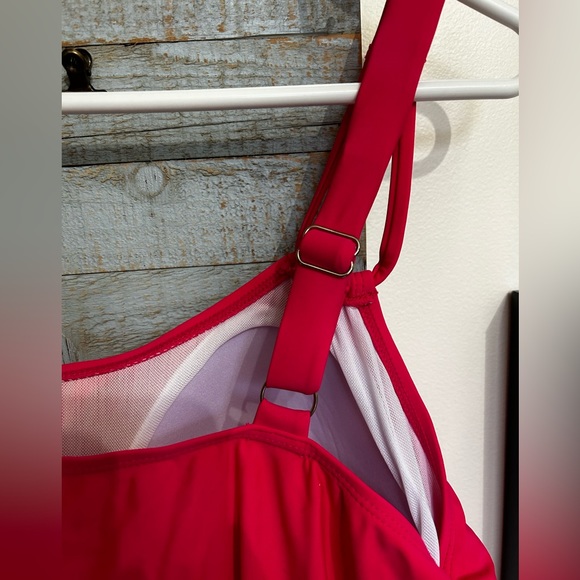 NWT-tankini top-Meet Curve - Picture 4 of 10